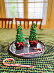Công thức và cách làm cupcake hình cây thông Noel