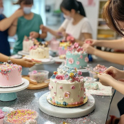 HUNNIE CAKE NHẬN TỔ CHỨC WORKSHOP LÀM BÁNH THEO YÊU CẦU RIÊNG CỦA KHÁCH HÀNG