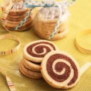 Pinwheel Cookies -  hay còn gọi là bánh quy vòng xoáy