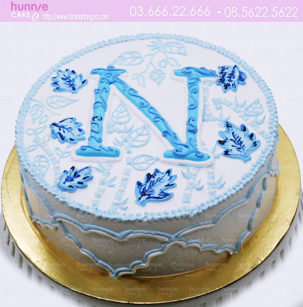 Bánh gato sinh nhật chữ N trang trí hoa văn ấn tượng 5077 - Bánh ...