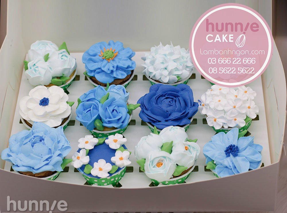 Bánh cupcake sinh nhật hoa hồng xanh đẹp ấn tượng nhất 9479 - Bánh ngon đẹp