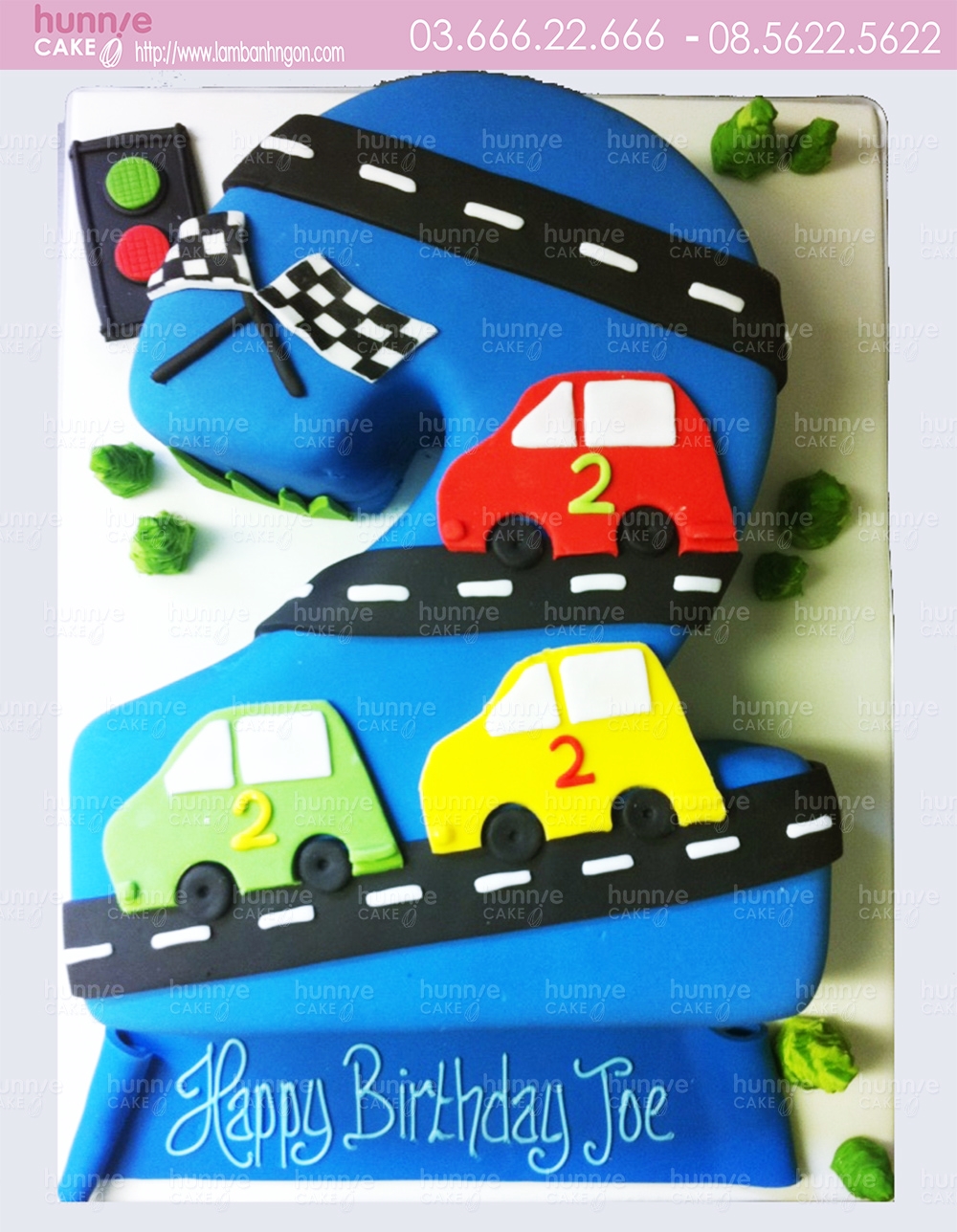 Bánh gato sinh nhật cắt hình số 2 đường đua ô tô độc đáo tặng bé trai 5065 - Bánh ngon đẹp