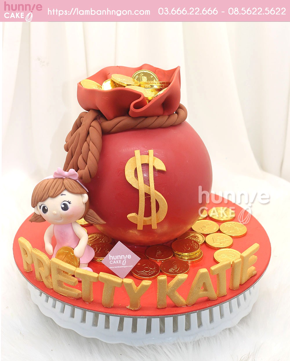 Bánh Hũ vàng biểu tượng của tài lộc và tiền bạc với bé gái dễ thương nhất 9148 - Bánh ngon đẹp
