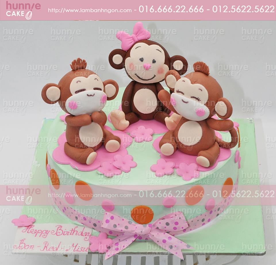 Bánh sinh nhật hình con khỉ dễ thương đang ngồi giữa vườn trái cây dành cho  bé tuổi thân MS 2D-0255 - Tiệm Bánh Chon Chon