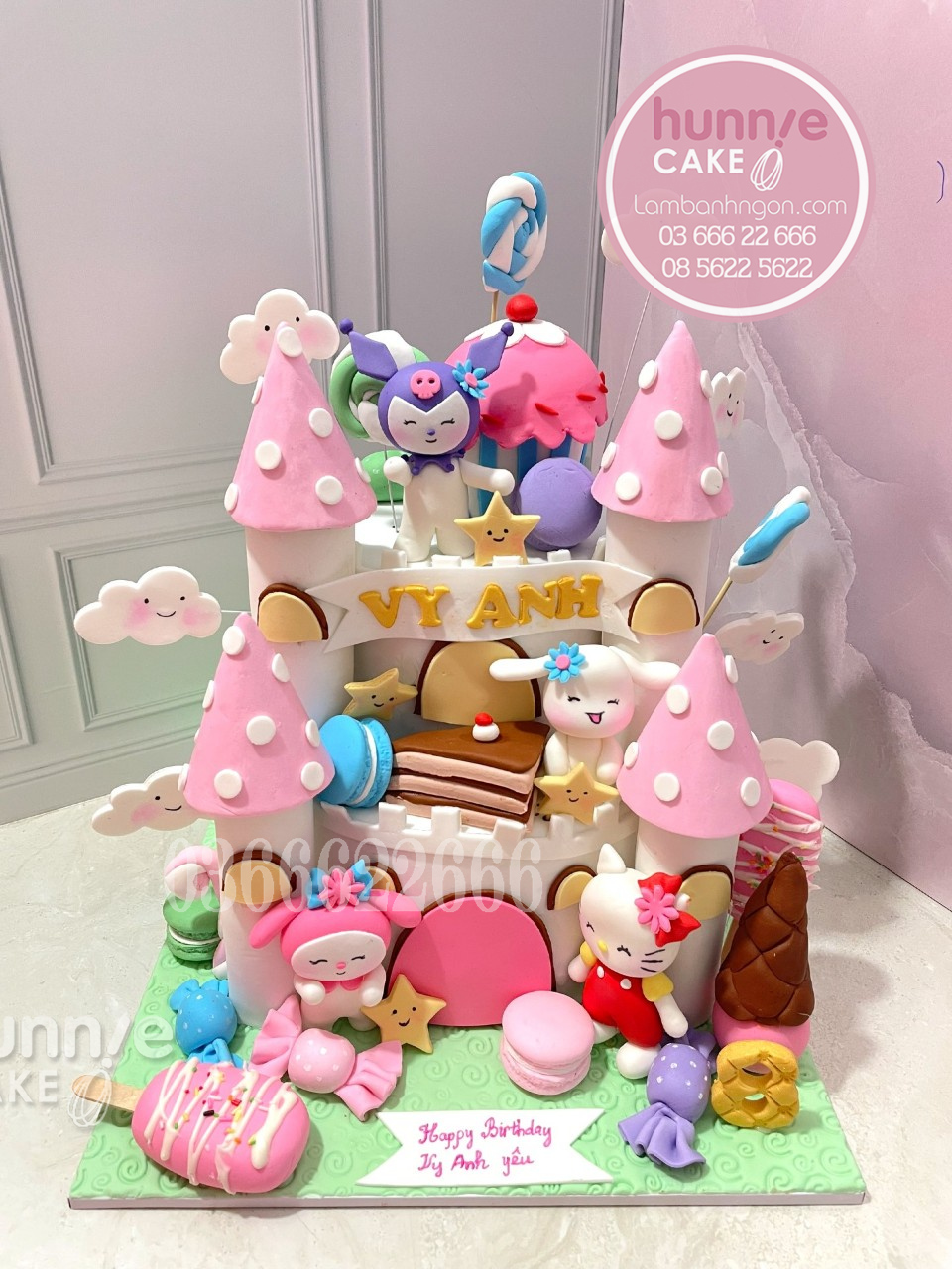 Bánh lâu đài thế giới linh vật đẹp dễ thương của Sanrio với Kuromi, . Cinnamoroll,  Hello Kitty, My Melody 10614 - Bánh ngon đẹp
