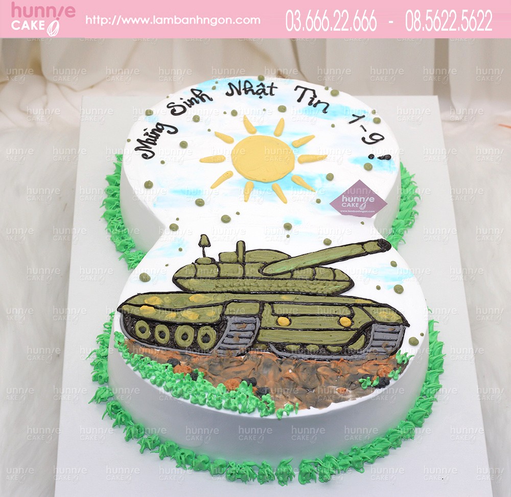 Bánh sinh nhật hình số 8 với xe tăng đẹp tặng bé trai 8 tuổi 7006 - Bánh ngon đẹp