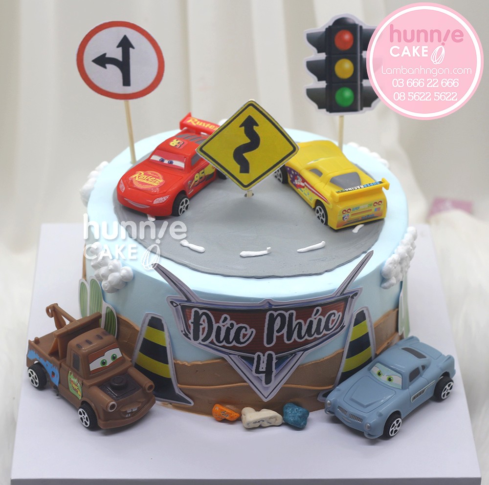 Bánh sinh nhật Lightning McQueen - McQueen Tia Chớp đẹp tặng bé trai đam mê  ô tô tốc đô 8944 - Bánh sinh nhật, kỷ niệm