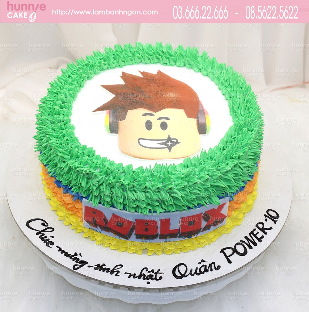 Bánh sinh nhật Roblox: Bạn là người yêu thích game Roblox? Hãy đến và thưởng thức bánh sinh nhật Roblox với hình ảnh nhân vật đáng yêu và đầy màu sắc. Vị bánh ngọt ngào sẽ khiến bạn tha hồ thưởng thức trong lúc ngắm nhìn và chụp ảnh.