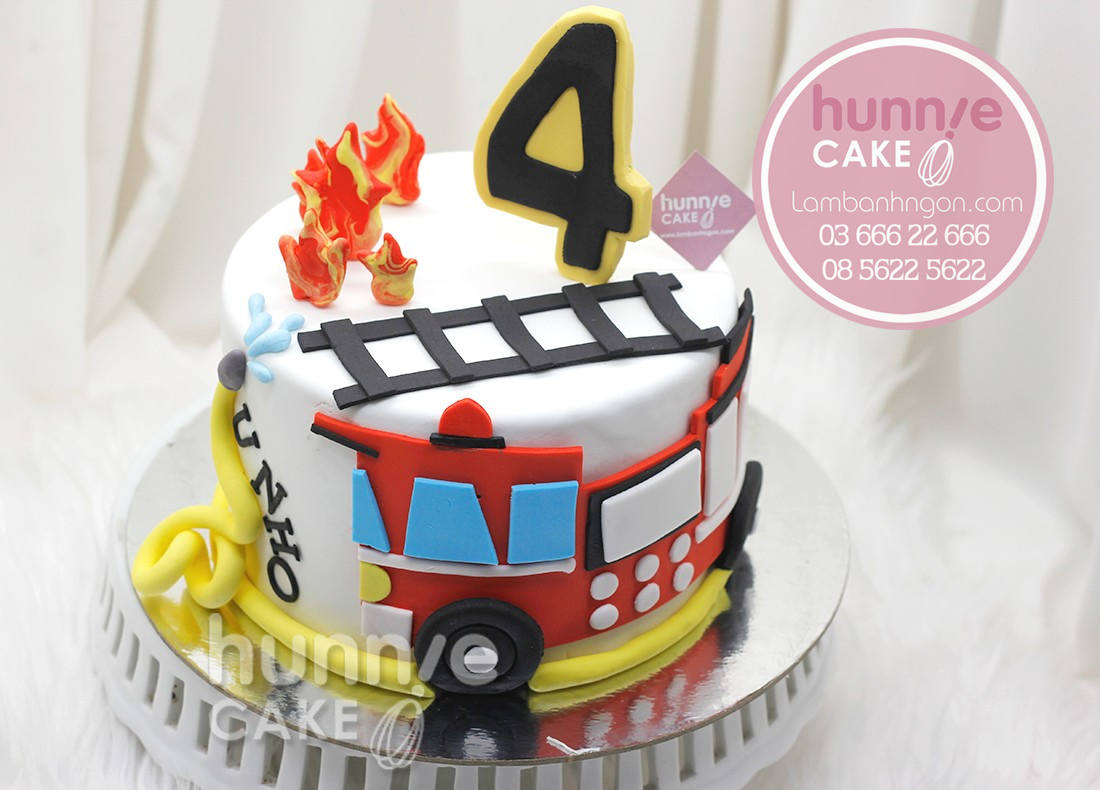 Bánh sinh nhật xe cứu hỏa đẹp độc lạ ấn tượng nhất tặng bé trai 9735 - Bánh ngon đẹp