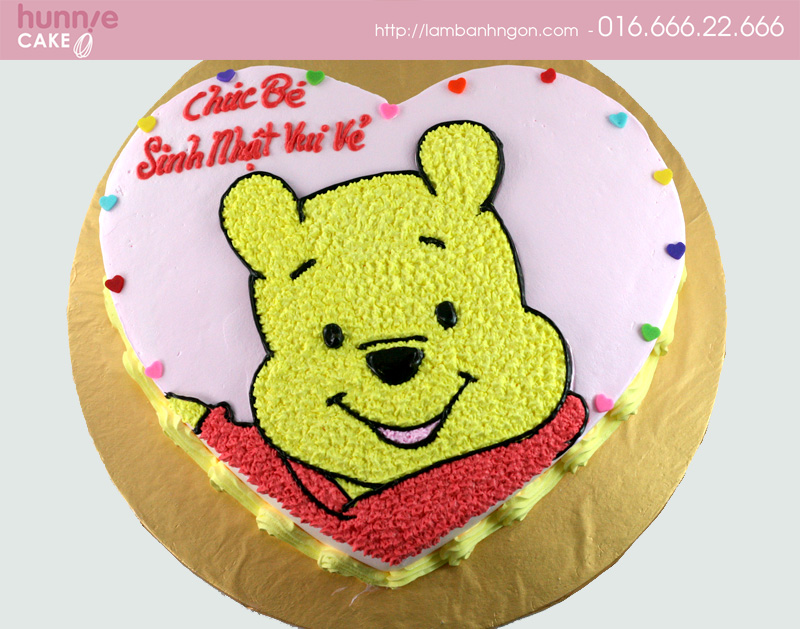 Bánh sinh nhật gấu Pooh: Cơn Đói là vấn đề của mỗi chúng ta, vậy tại sao không thử đổi vị với bánh sinh nhật gấu Pooh ngộ nghĩnh, đáng yêu? Những chiếc bánh này không chỉ đẹp mắt mà còn thơm ngon nữa đấy! Tặng bạn bè một chiếc bánh sinh nhật gấu Pooh cũng rất ý nghĩa phải không nào?