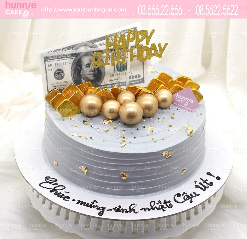 Bánh gato sinh nhật tiền đô la vàng sẽ làm người nhận quà của bạn cảm thấy thật sang trọng và đặc biệt. Đừng bỏ lỡ cơ hội khám phá những chiếc bánh đầy sáng tạo và tinh tế tại đây.