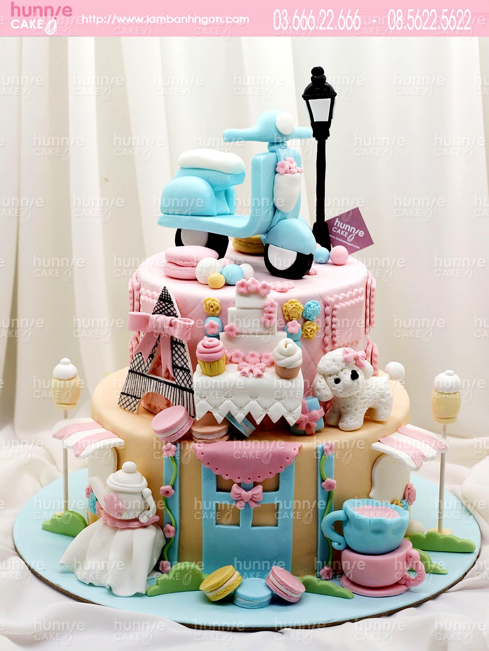 Bánh sinh nhật 2 tầng tặng sinh nhật người tuổi Tuất với phong cách tiệc trà Tea break nhiều bánh kẹo ngọt và xe máy sành điệu 6608 - Bánh ngon đẹp