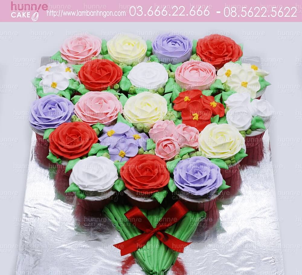Bánh cupcake sinh nhật hình bó hoa hồng 3d đẹp dành tặng sinh nhật ...