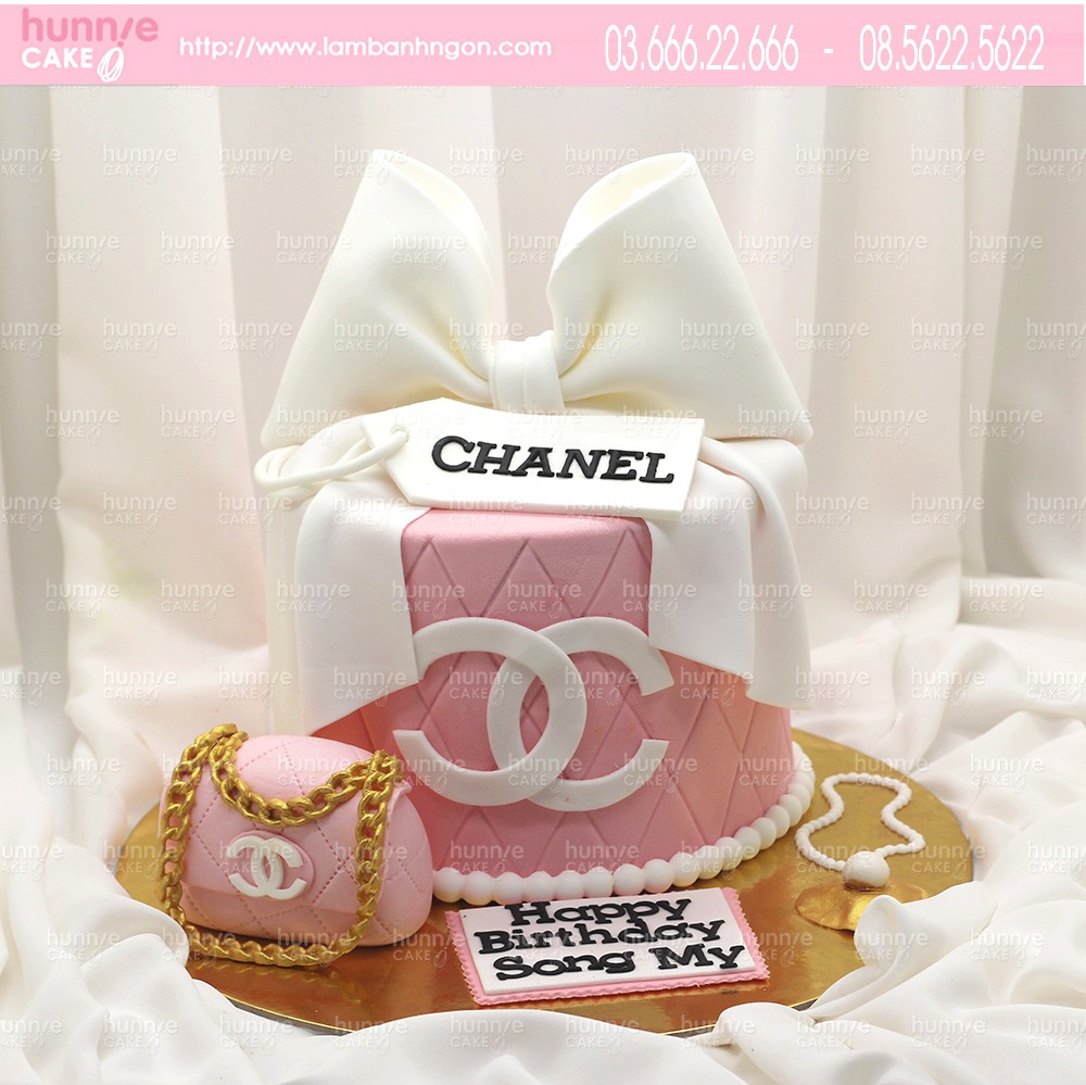 BTNY41  Bánh sinh nhật Túi xách Chanel sz14 cao 10cm  Tokyo Gateaux  Đặt  bánh lấy ngay tại Hà Nội