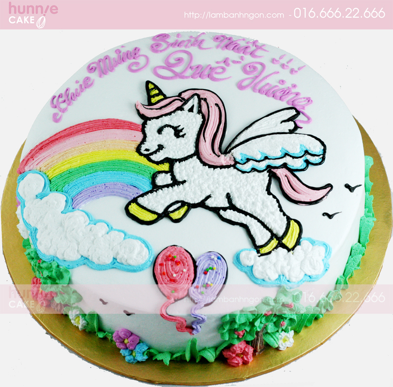 Bánh sinh nhật decor chú ngựa pony - Thu Hường Bakery