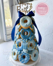 Tháp bánh donut sắc màu – Món quà sinh nhật ngọt ngào và mới lạ từ Hunnie Cake